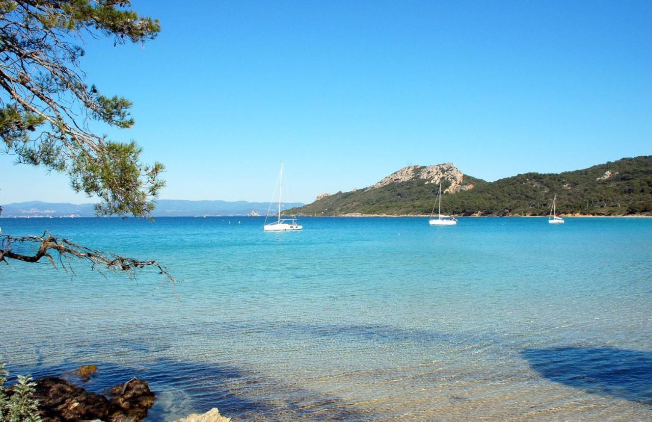 Appartement En Residence Privee, Face A La Mer Avec Acces Direct Plage Hyères Kültér fotó
